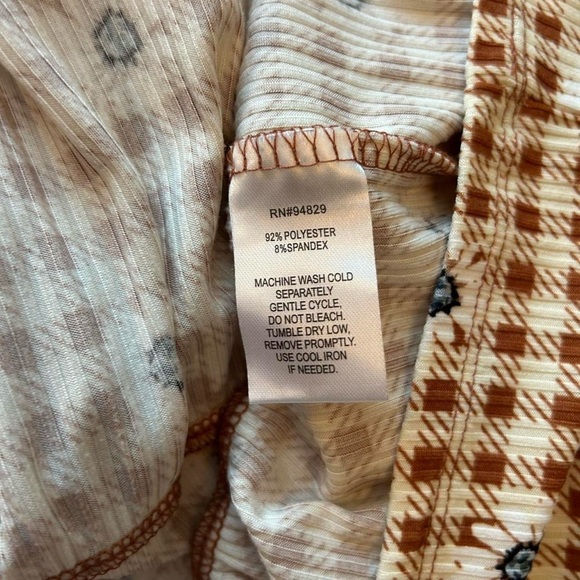 NWT- Planet Gold Plus Size 2X Babydoll Dress with Daisy Plaid - Picture 6 of 8